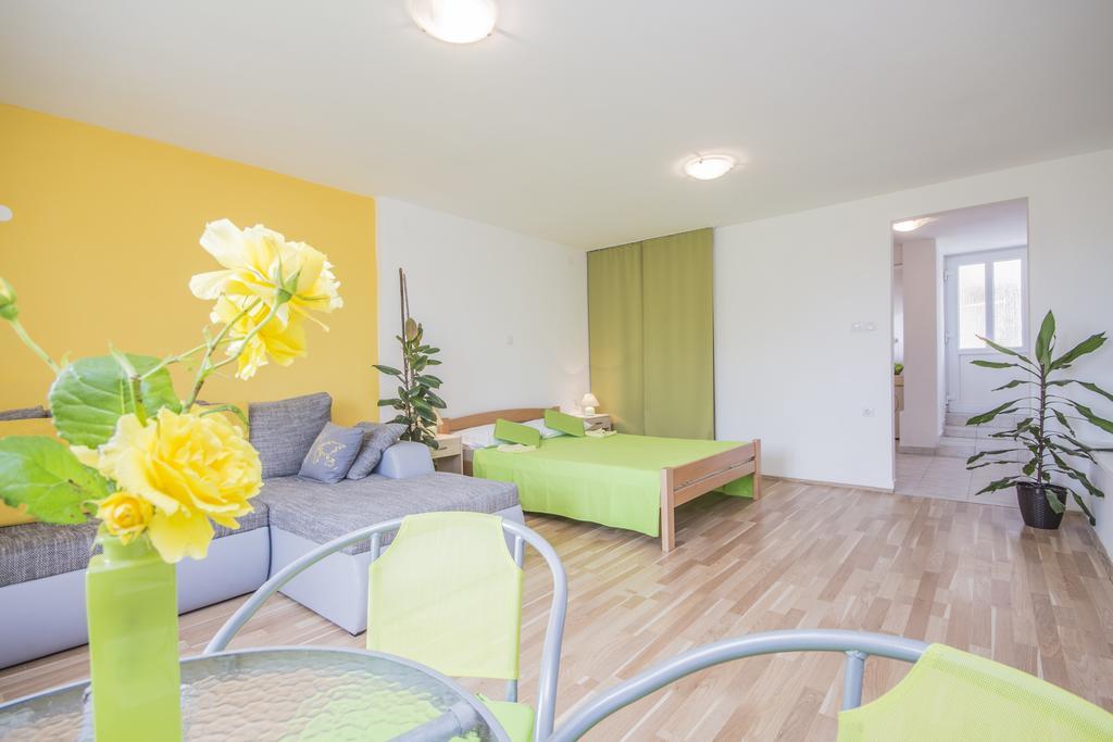 Pula Istria Apartments Εξωτερικό φωτογραφία